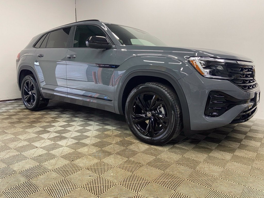 2026 Volkswagen Atlas Cross Sport SEL R-Line Black