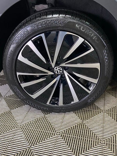 2026 Volkswagen ID.4 Pro