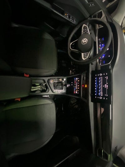 2026 Volkswagen Taos 1.5T SE Black