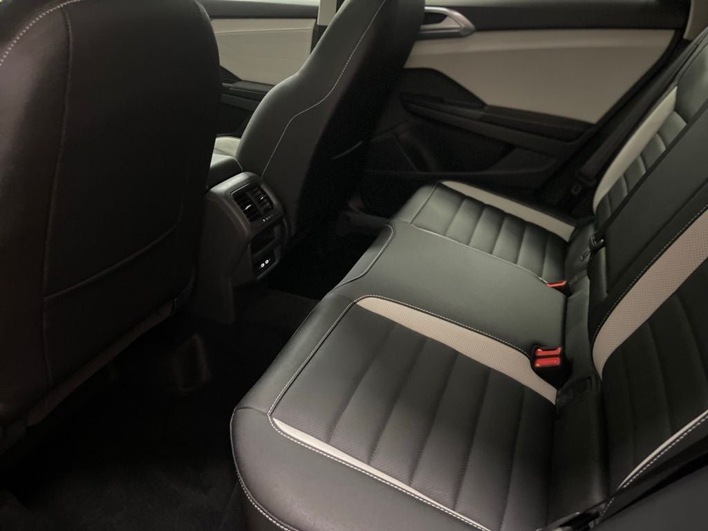 2026 Volkswagen Taos 1.5T SEL