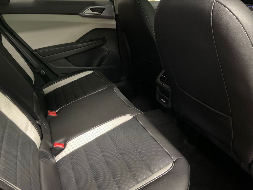 2026 Volkswagen Taos 1.5T SEL
