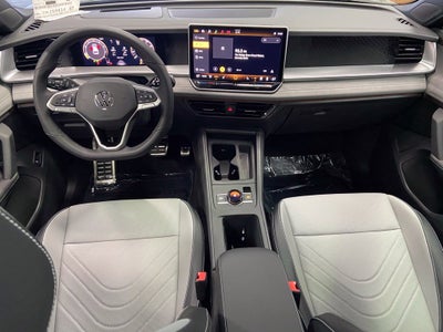 2026 Volkswagen Tiguan SE R-Line Black