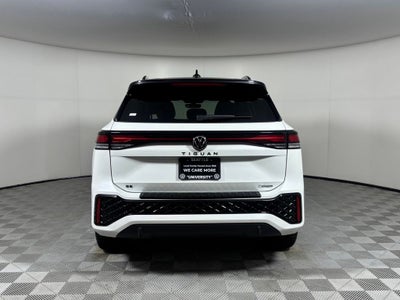 2026 Volkswagen Tiguan 2.0T SE R-Line Black