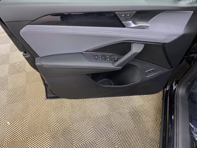 2027 Volkswagen Tiguan SE