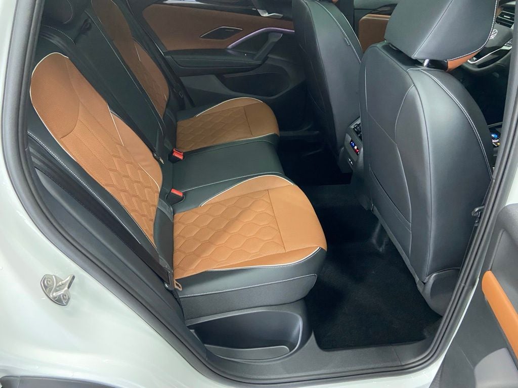 2026 Volkswagen Tiguan 2.0T SEL R-Line