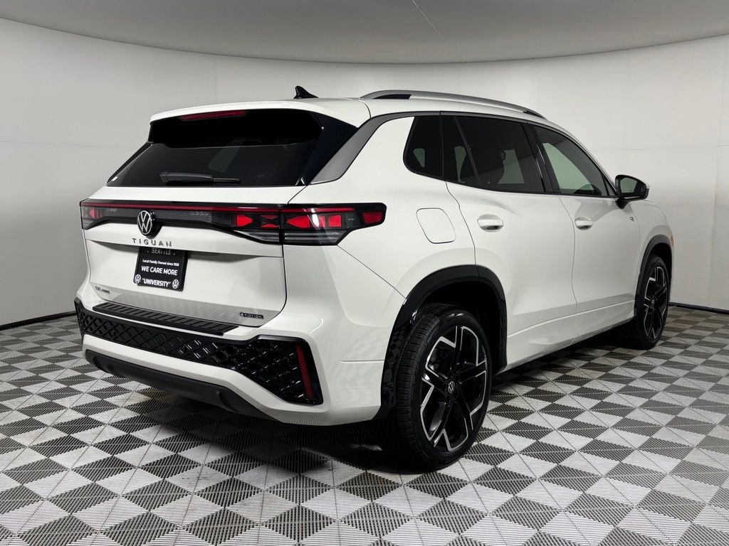 2026 Volkswagen Tiguan 2.0T SEL R-Line Turbo