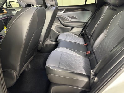 2026 Volkswagen Tiguan 2.0T SEL R-Line Turbo
