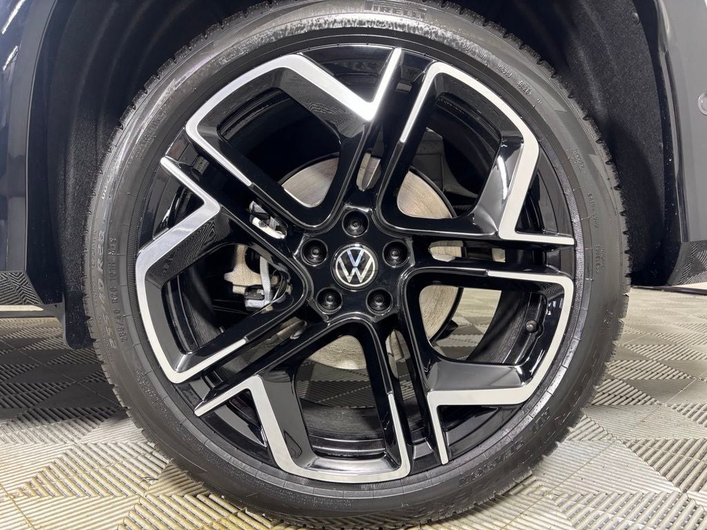 2026 Volkswagen Tiguan 2.0T SEL R-Line Turbo