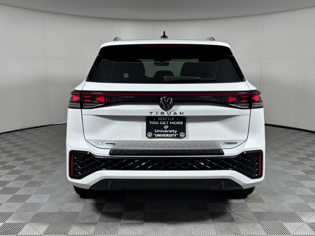 2026 Volkswagen Tiguan 2.0T SEL R-Line Turbo