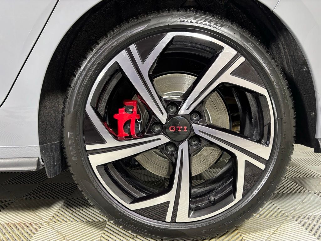 2026 Volkswagen Golf GTI 2.0T SE