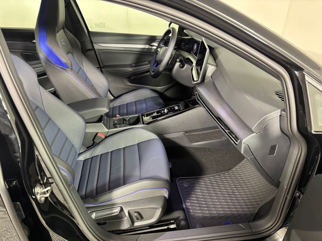 2026 Volkswagen Golf R 2.0T