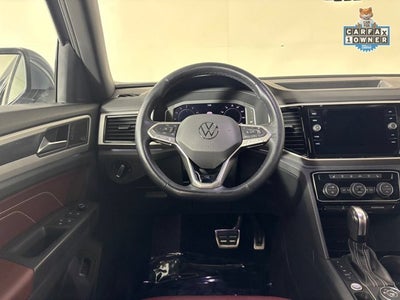 2022 Volkswagen Atlas Cross Sport 3.6L V6 SEL Premium R-Line