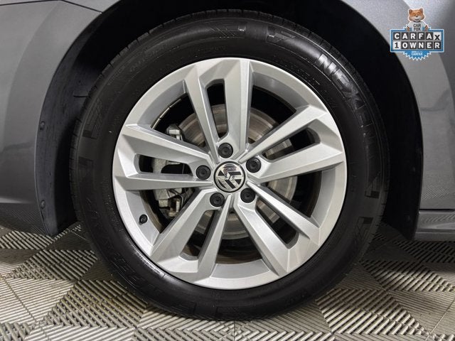 2020 Volkswagen Passat 2.0T SE