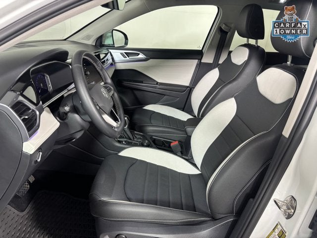 2025 Volkswagen Taos SEL