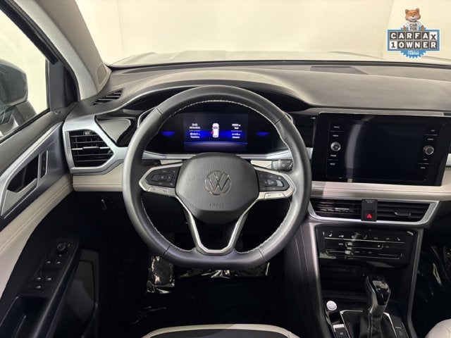 2025 Volkswagen Taos SE