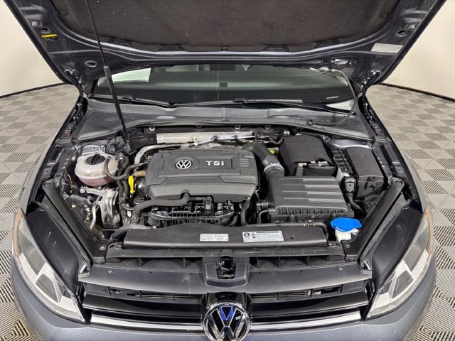 2017 Volkswagen Golf Wolfsburg Edition