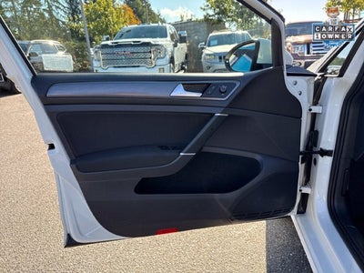 2019 Volkswagen Golf SportWagen S
