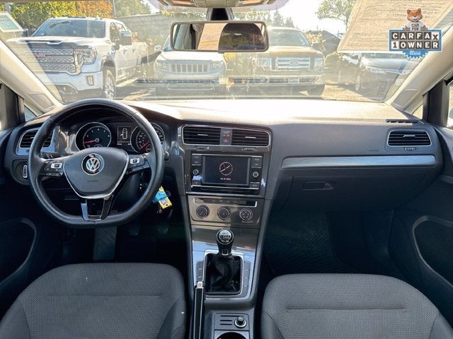 2019 Volkswagen Golf SportWagen S