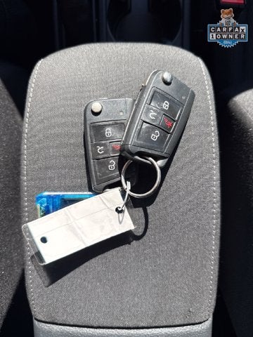 2019 Volkswagen Golf SportWagen S