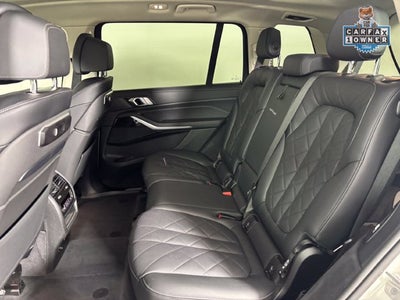 2025 BMW X7 xDrive40i