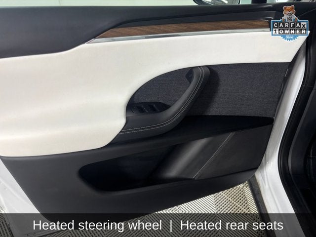 2022 Tesla Model X Base
