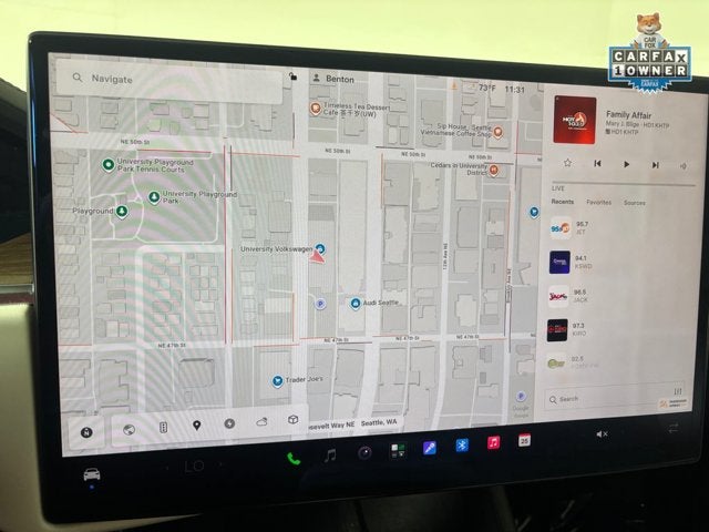 2022 Tesla Model X Base
