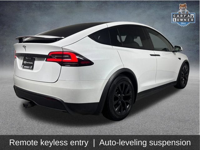 2022 Tesla Model X Base
