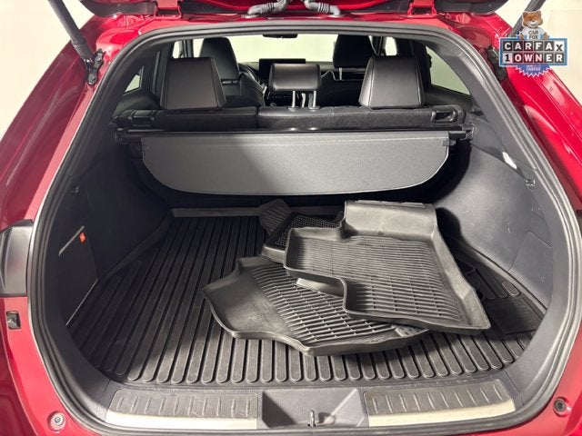 2024 Toyota Venza LE