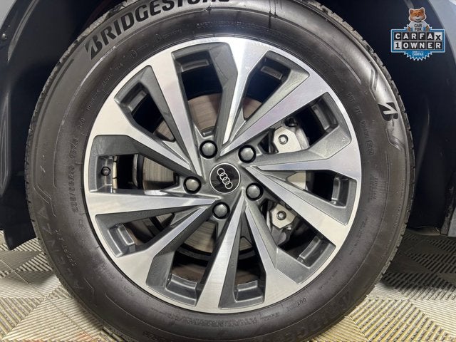 2025 Audi Q6 e-tron Premium