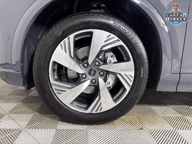 2025 Audi Q6 e-tron Premium Plus