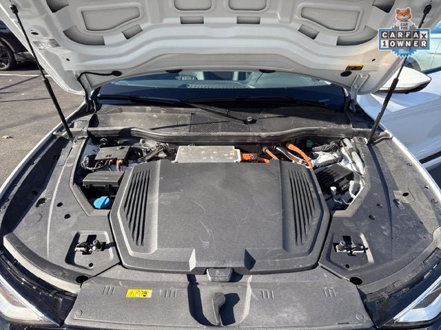2024 Audi Q8 e-tron Premium Plus