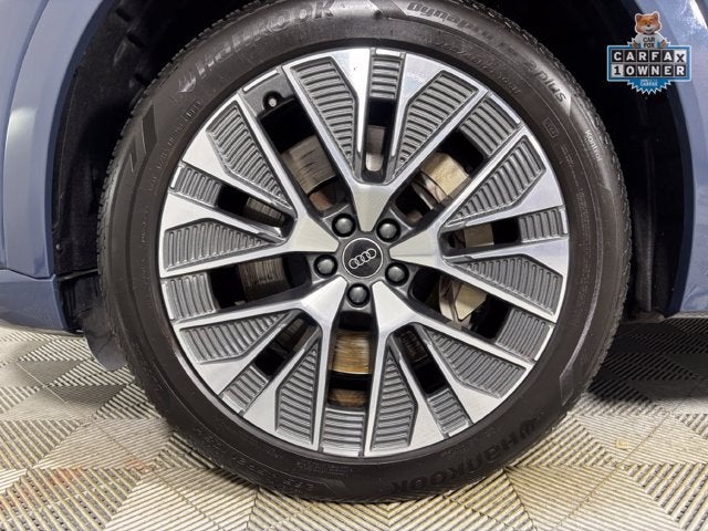 2024 Audi Q8 e-tron Prestige
