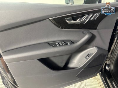 2025 Audi Q7 Premium