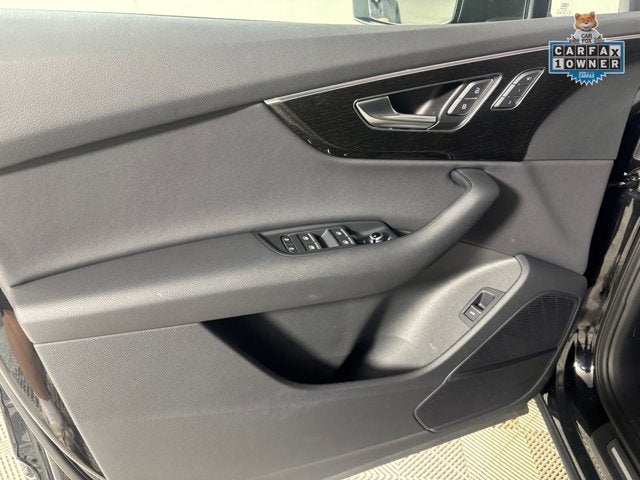 2025 Audi Q7 Premium