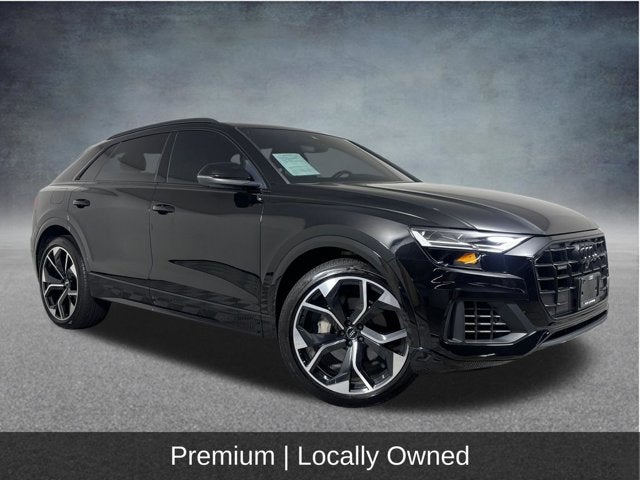 2022 Audi Q8 Premium