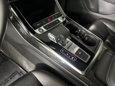 2022 Audi Q8 Premium