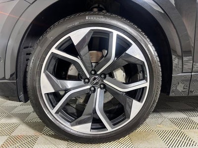 2022 Audi Q8 Premium