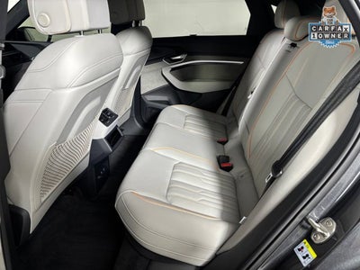 2024 Audi Q8 e-tron Sportback S line Prestige