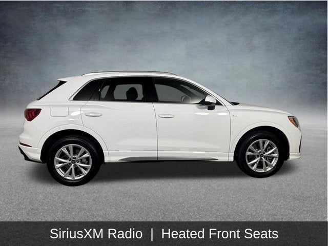 2022 Audi Q3 S line Premium