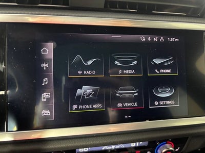 2022 Audi Q3 S line Premium
