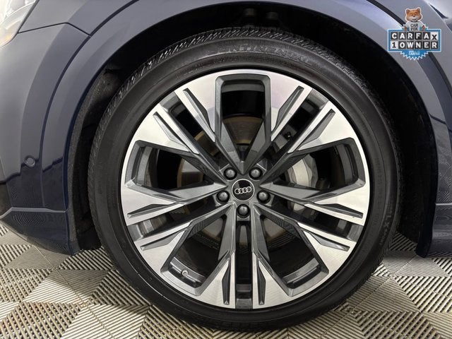 2025 Audi Q8 Prestige
