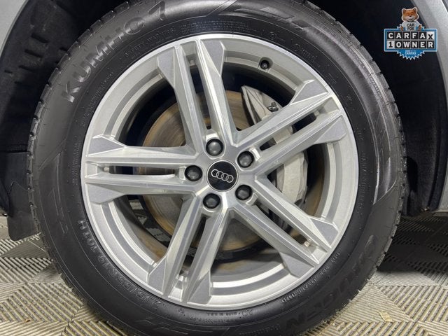 2023 Audi Q5 S line Premium