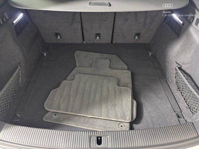 2025 Audi Q5 S line Premium