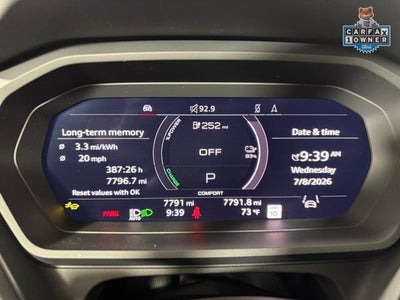 2025 Audi Q4 e-tron Premium Plus