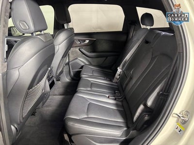 2021 Audi Q7 Prestige