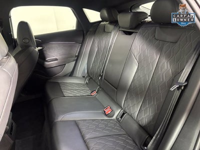 2025 Audi S6 e-tron Premium Plus
