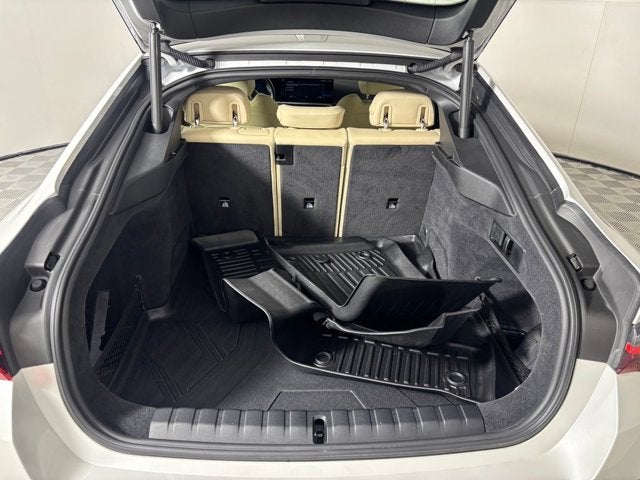 2022 BMW i4 eDrive40