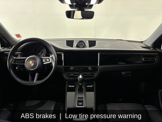 2023 Porsche Macan T