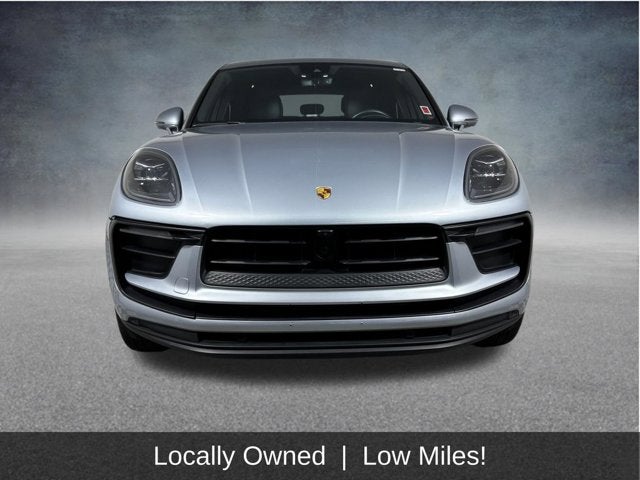 2023 Porsche Macan T