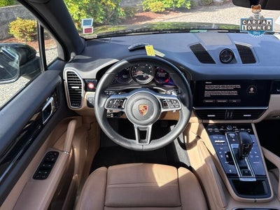 2023 Porsche Cayenne Base